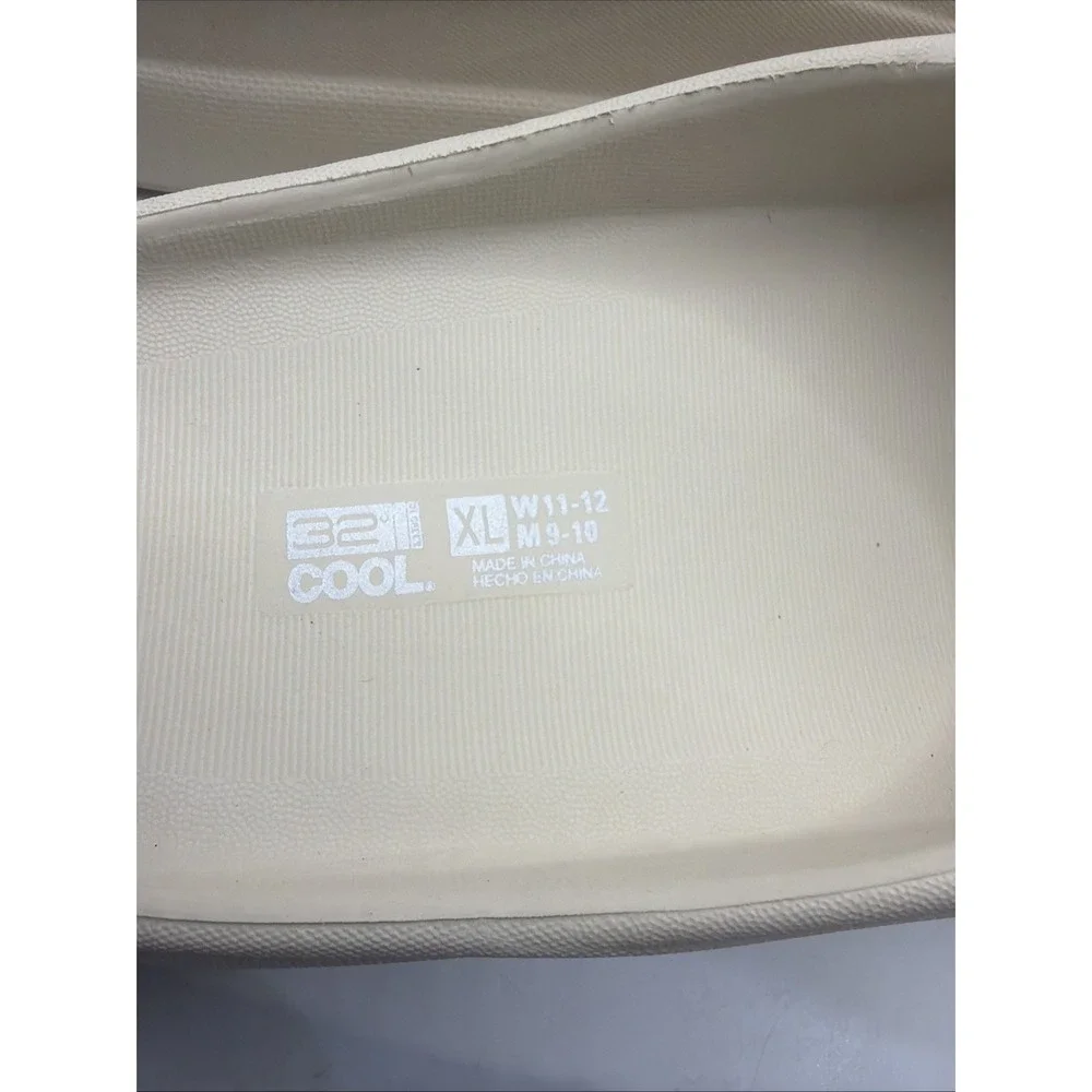 32‎ Degree Cool Cushion Slide, Wear anywhere, Size X-Large Tan. W 11-12, M 9-10
